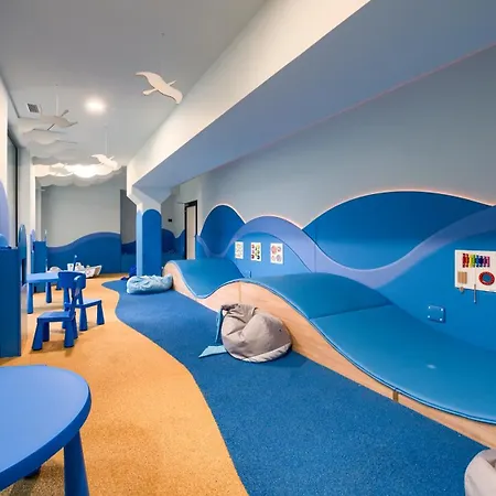 Baltic Waves Resort, Sun & Snow